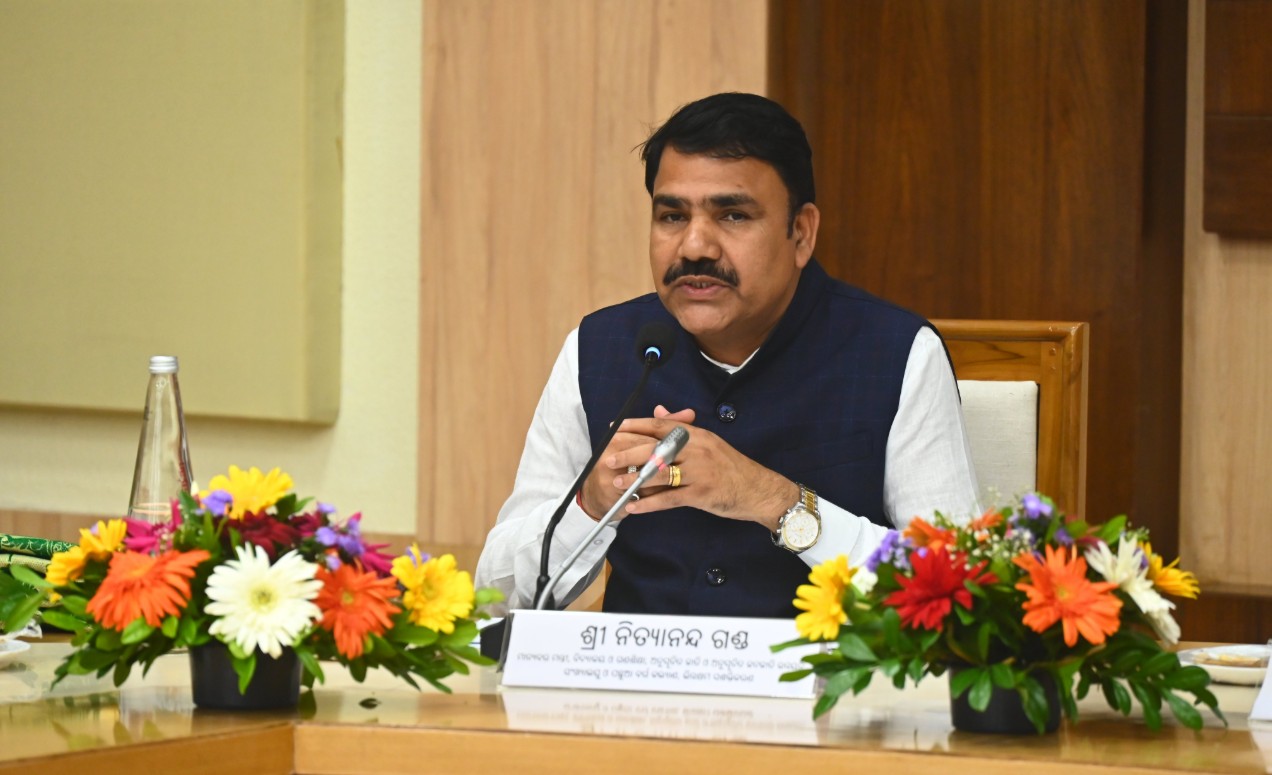 Government Reaffirms Commitment to Tribal Empowerment, Calls for Effective Implementation of Welfare Schemes